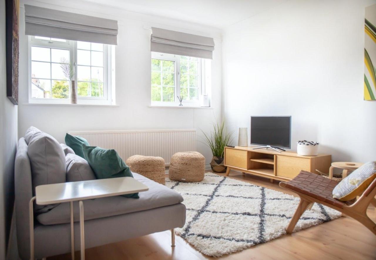 Guestready - Homely Leeds City Apartment Sleep 4 Meanwood Bagian luar foto