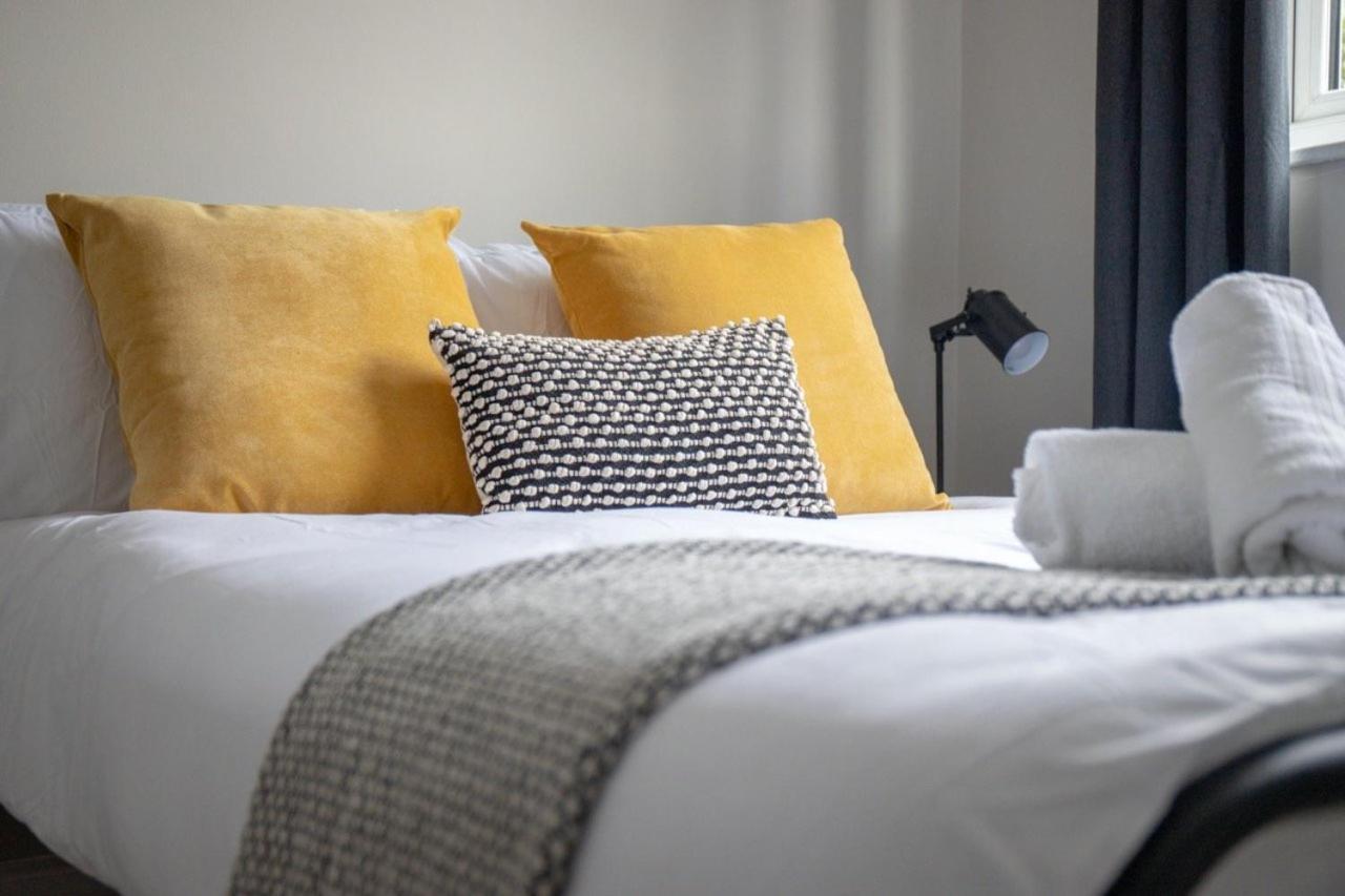Guestready - Homely Leeds City Apartment Sleep 4 Meanwood Bagian luar foto