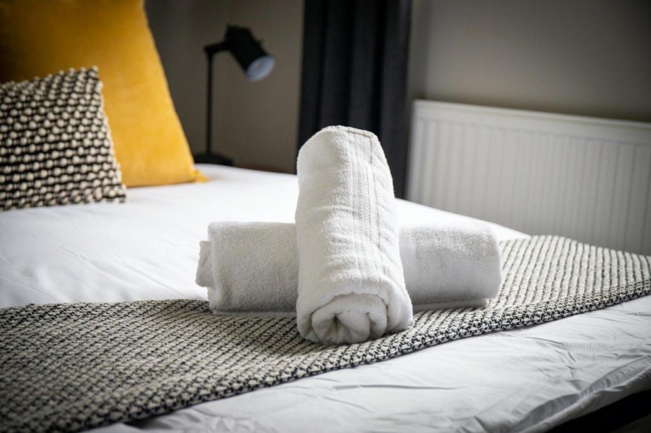 Guestready - Homely Leeds City Apartment Sleep 4 Meanwood Bagian luar foto