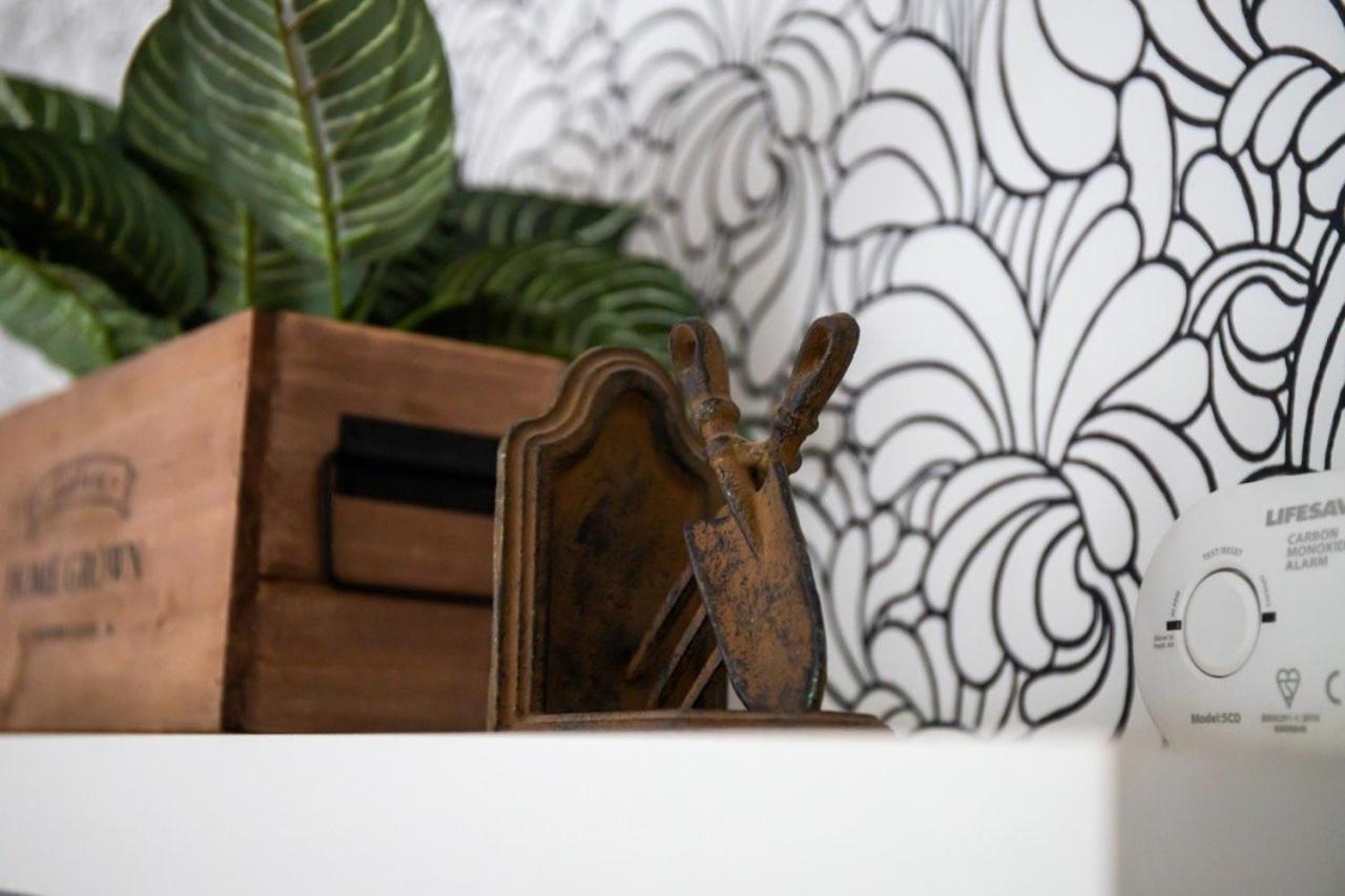 Guestready - Homely Leeds City Apartment Sleep 4 Meanwood Bagian luar foto