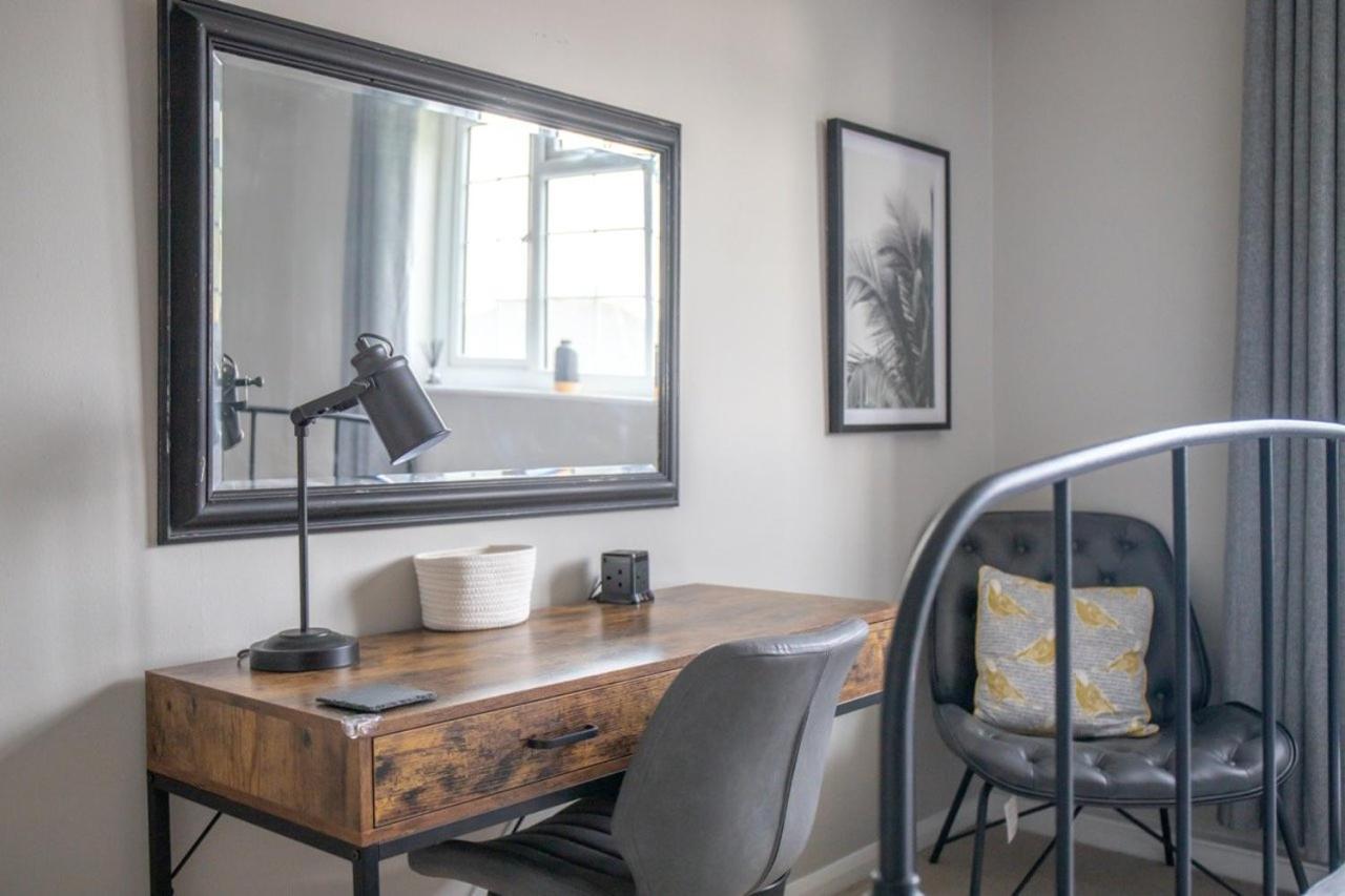 Guestready - Homely Leeds City Apartment Sleep 4 Meanwood Bagian luar foto