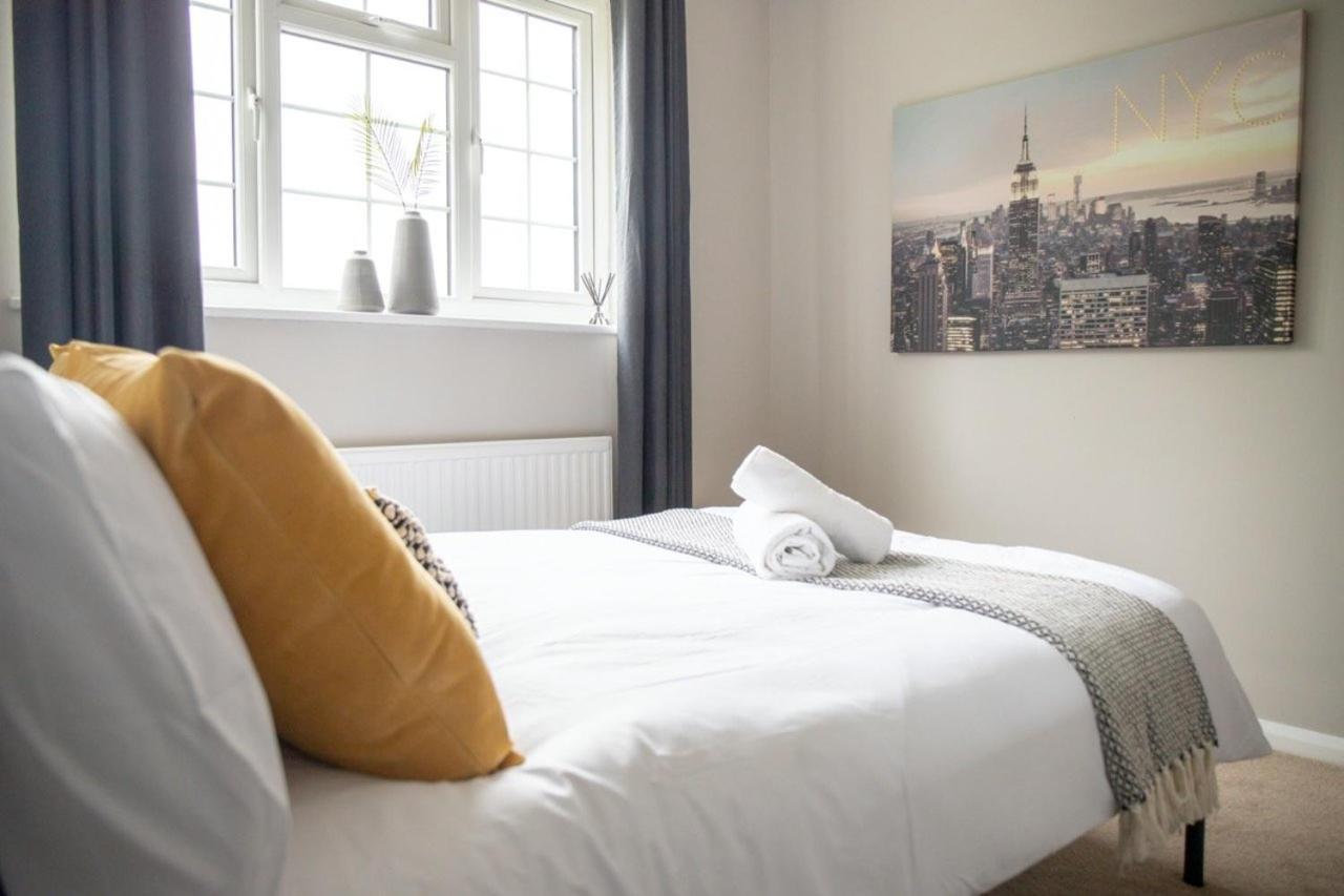 Guestready - Homely Leeds City Apartment Sleep 4 Meanwood Bagian luar foto